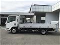 2017 Isuzu Elf Truck