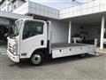2017 Isuzu Elf Truck