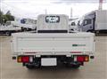 2020 Isuzu Elf Truck