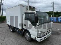 2020 Isuzu Elf Truck
