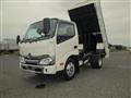 2025 Hino Dutro