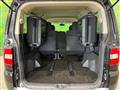 2011 Mitsubishi Delica D5
