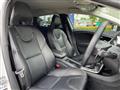 2016 Volvo V40