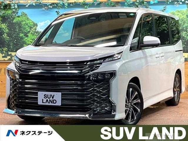 2023 Toyota Voxy