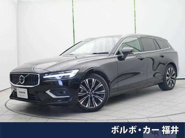 2022 Volvo V60