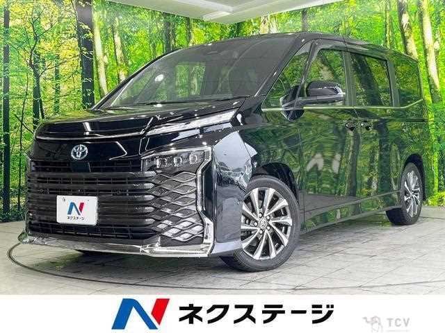 2022 Toyota Voxy