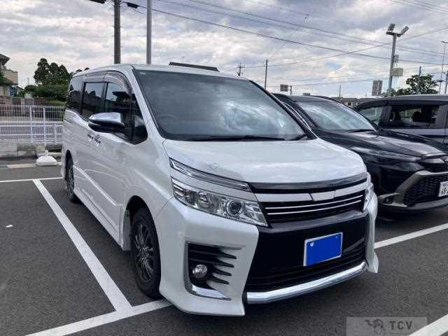 2015 Toyota Voxy