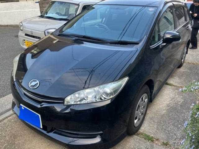 2013 Toyota Wish