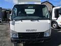 2019 Isuzu Elf Truck
