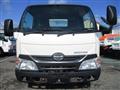 2013 Hino Dutro