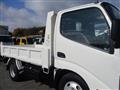 2013 Hino Dutro