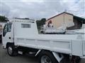 2022 Isuzu Elf Truck