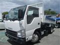 2014 Isuzu Elf Truck