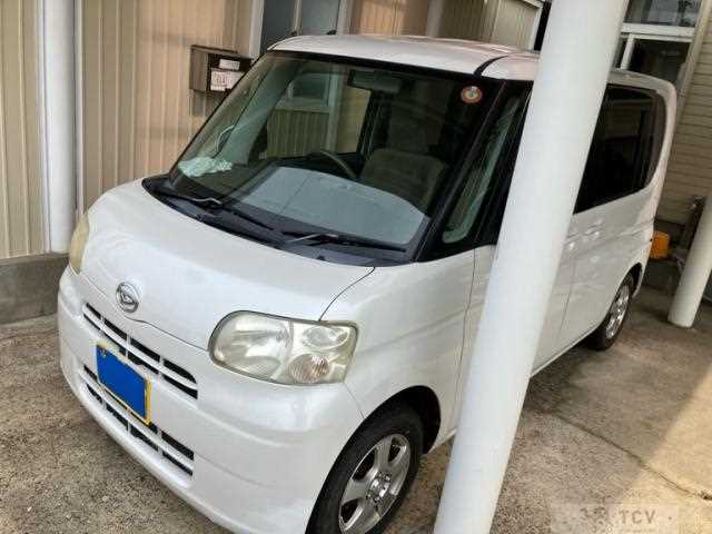 2009 Daihatsu Tanto