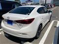 2017 Mazda Axela