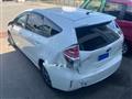 2016 Toyota PRIUS α