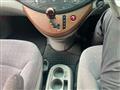 2003 Mitsubishi Grandis