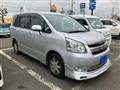 2009 Toyota Noah