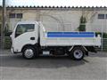 2025 Isuzu Elf Truck