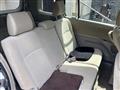 2013 Toyota Isis