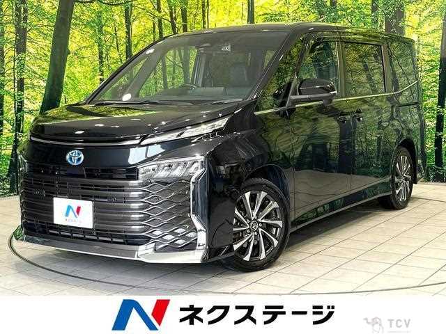 2022 Toyota Voxy