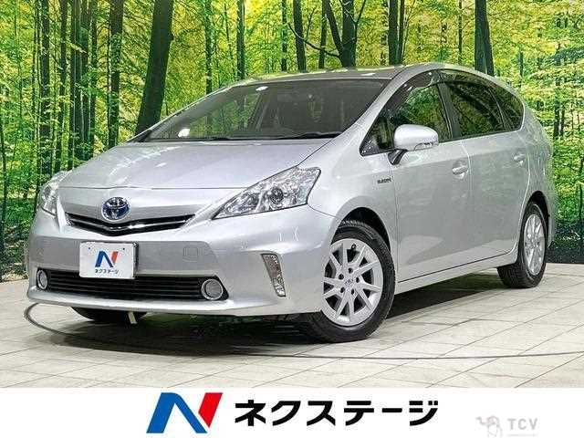 2012 Toyota PRIUS α