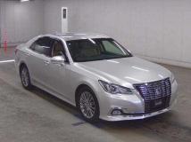 2017 Toyota Crown