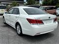 2015 Toyota Crown Hybrid
