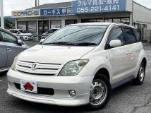 2003 Toyota IST