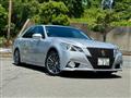 2013 Toyota Crown Hybrid