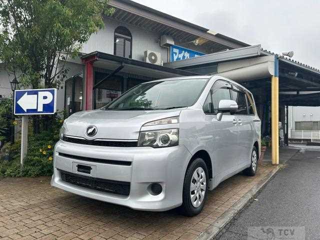 2011 Toyota Voxy