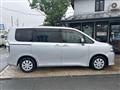 2011 Toyota Voxy