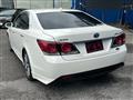 2016 Toyota Crown Hybrid