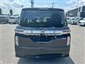 2017 Nissan Elgrand