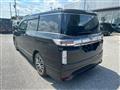 2017 Nissan Elgrand