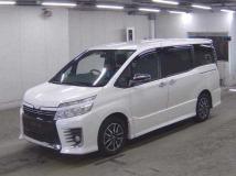2015 Toyota Voxy