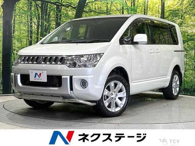 2018 Mitsubishi Delica D5