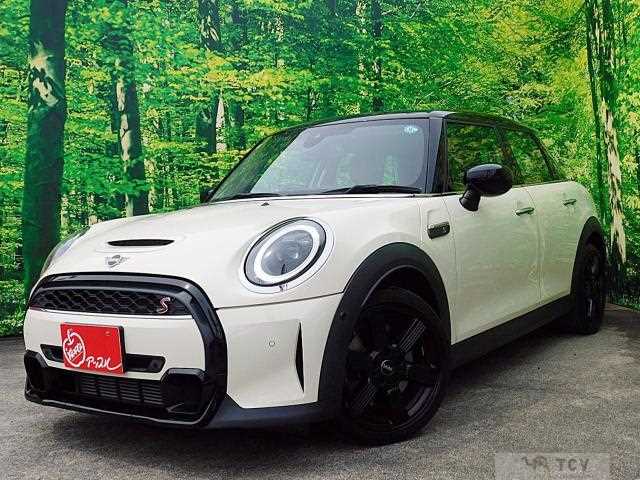 2022 BMW MINI
