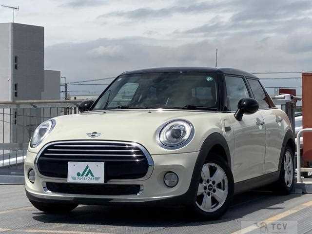 2017 BMW MINI