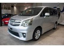 2013 Toyota Noah