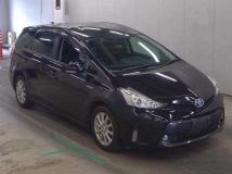 2015 Toyota PRIUS α