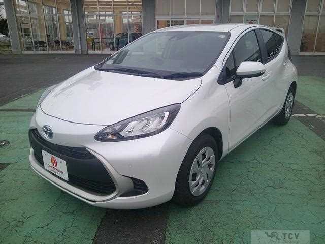 2024 Toyota AQUA