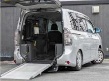2009 Toyota Voxy