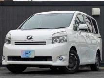 2009 Toyota Voxy