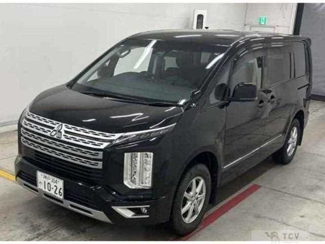 2022 Mitsubishi Delica D5