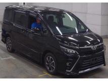 2017 Toyota Voxy