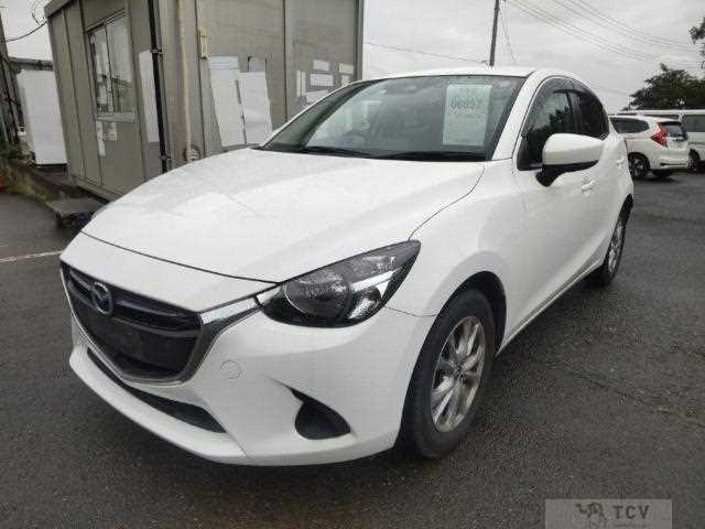 2019 Mazda Demio