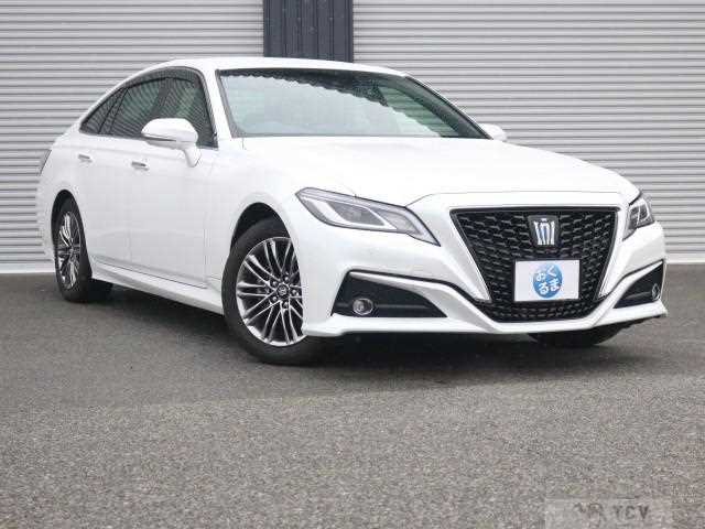 2021 Toyota Crown Hybrid