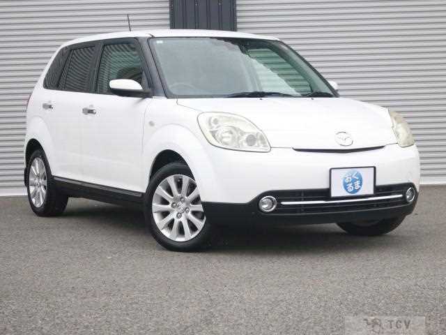2009 Mazda Verisa