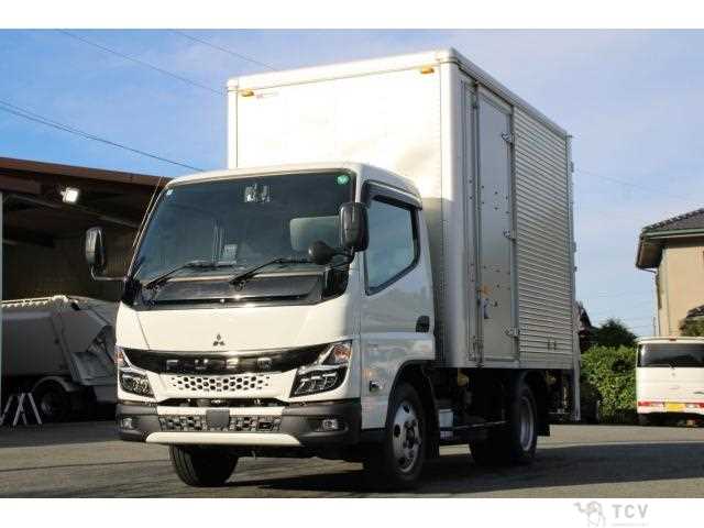 2023 Mitsubishi Fuso Canter